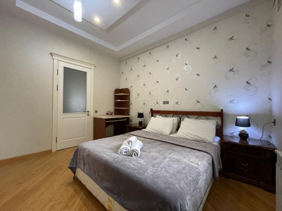 Ferragamo Apartment Baku Luaran gambar